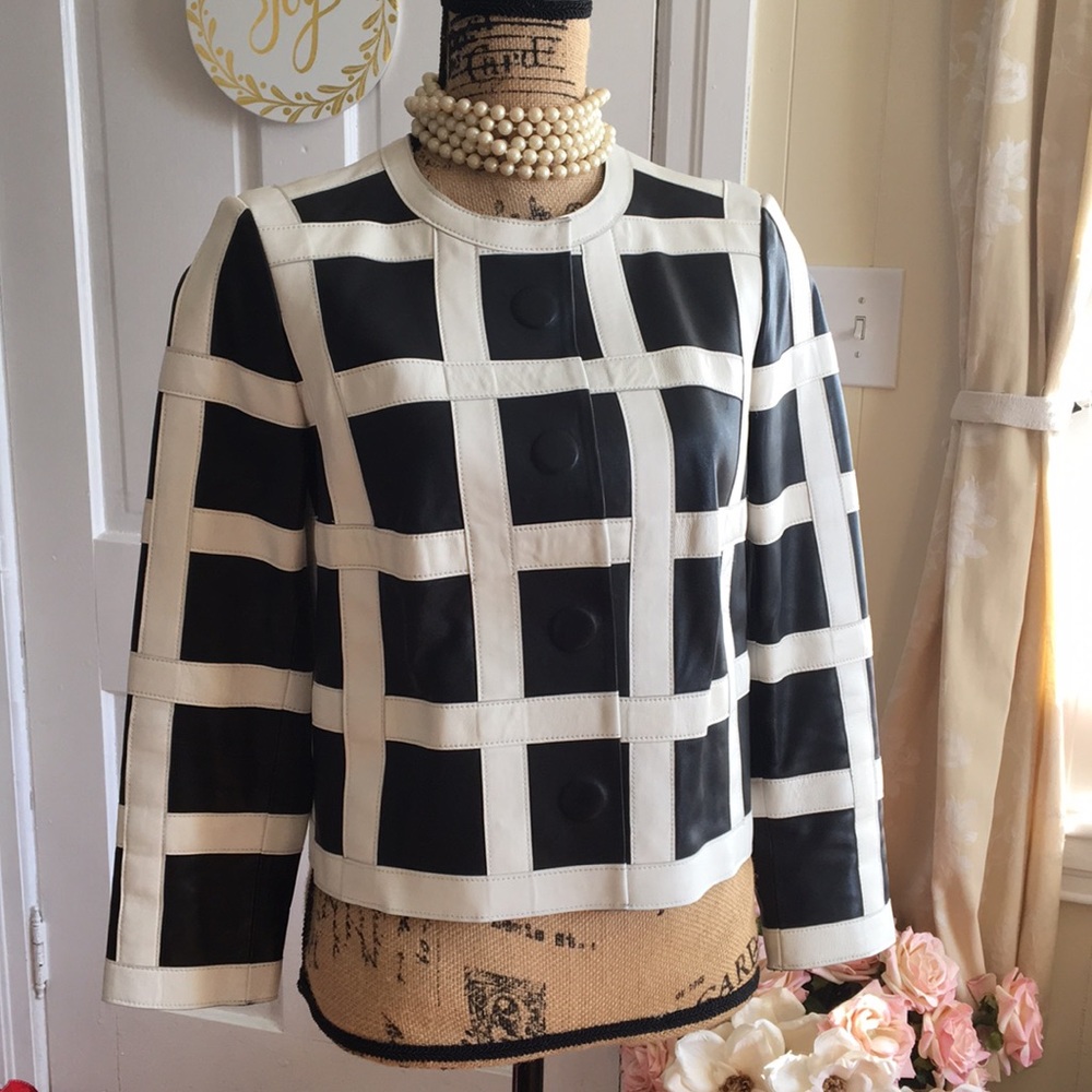 CARLISLE • Gorgeous HIGHRISE Leather Jacket $1395 Retail - Picture 6 of 16